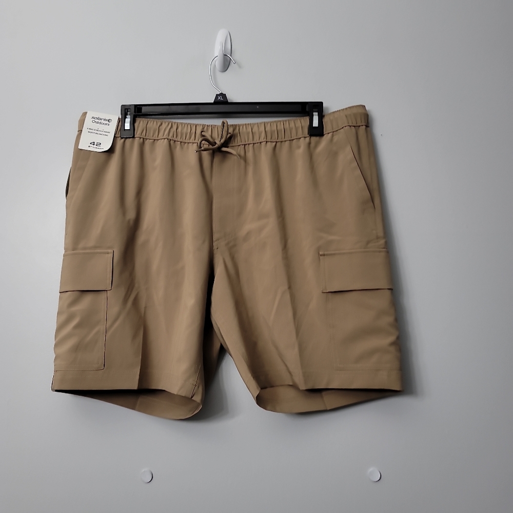 Solaris Outdoors 4-Way Stretch Fabric Moisture-wicking Short
